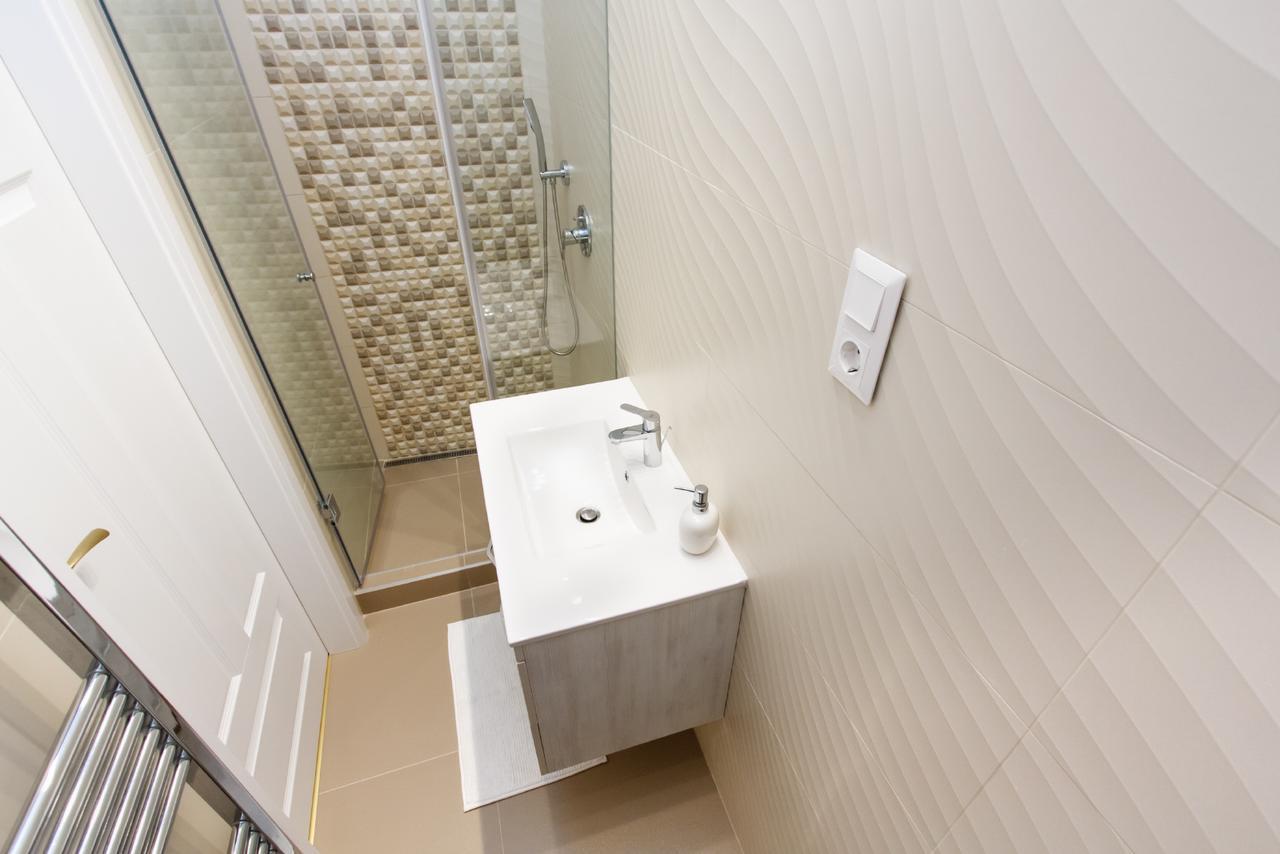 Jenny Luxury Two Bedrooms Apartment. Budapest Ngoại thất bức ảnh